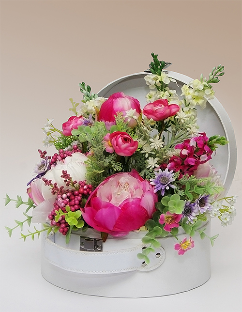 Flower box w kształcie kuferka